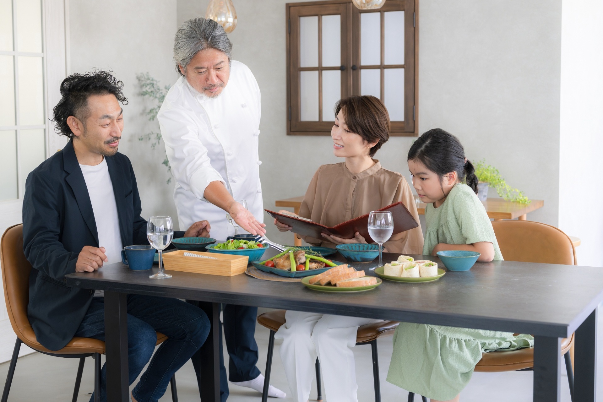 個室で楽しむ食事 | 東京都世田谷区のイタリアンなら世田谷西洋食堂